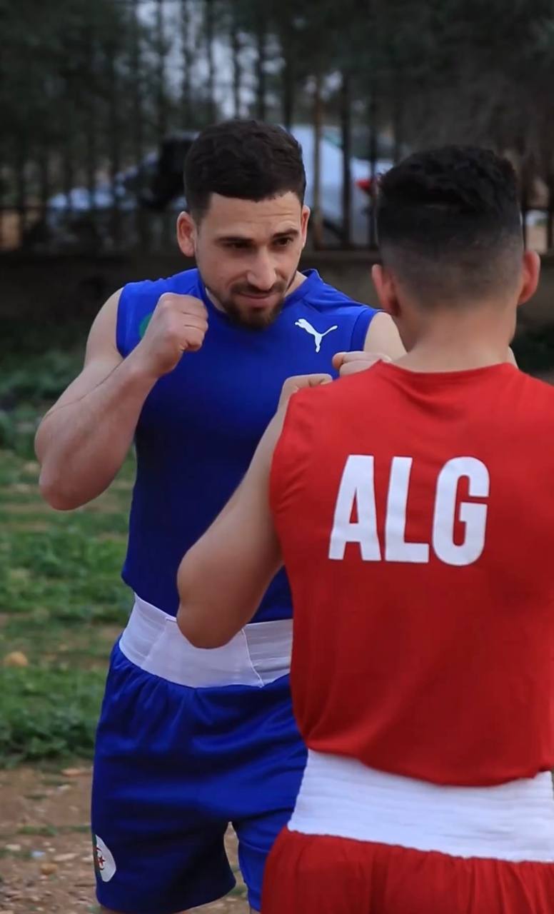 توني بوكس  - Image 4