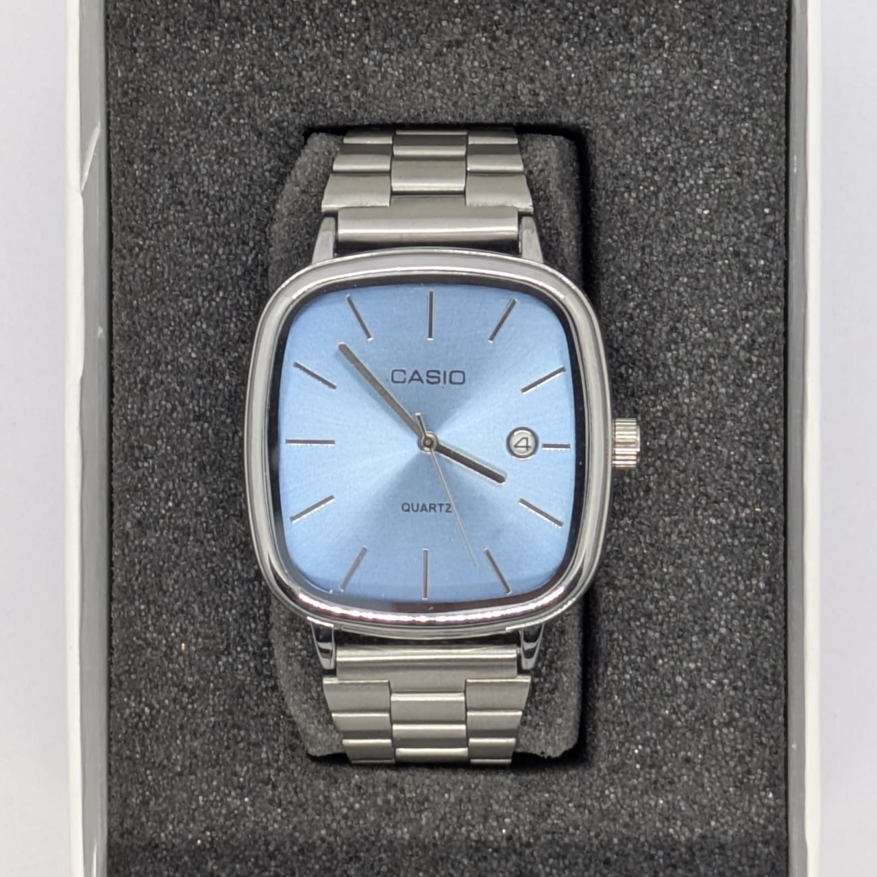 🕰️ montre casio bleu-claire - Image 1