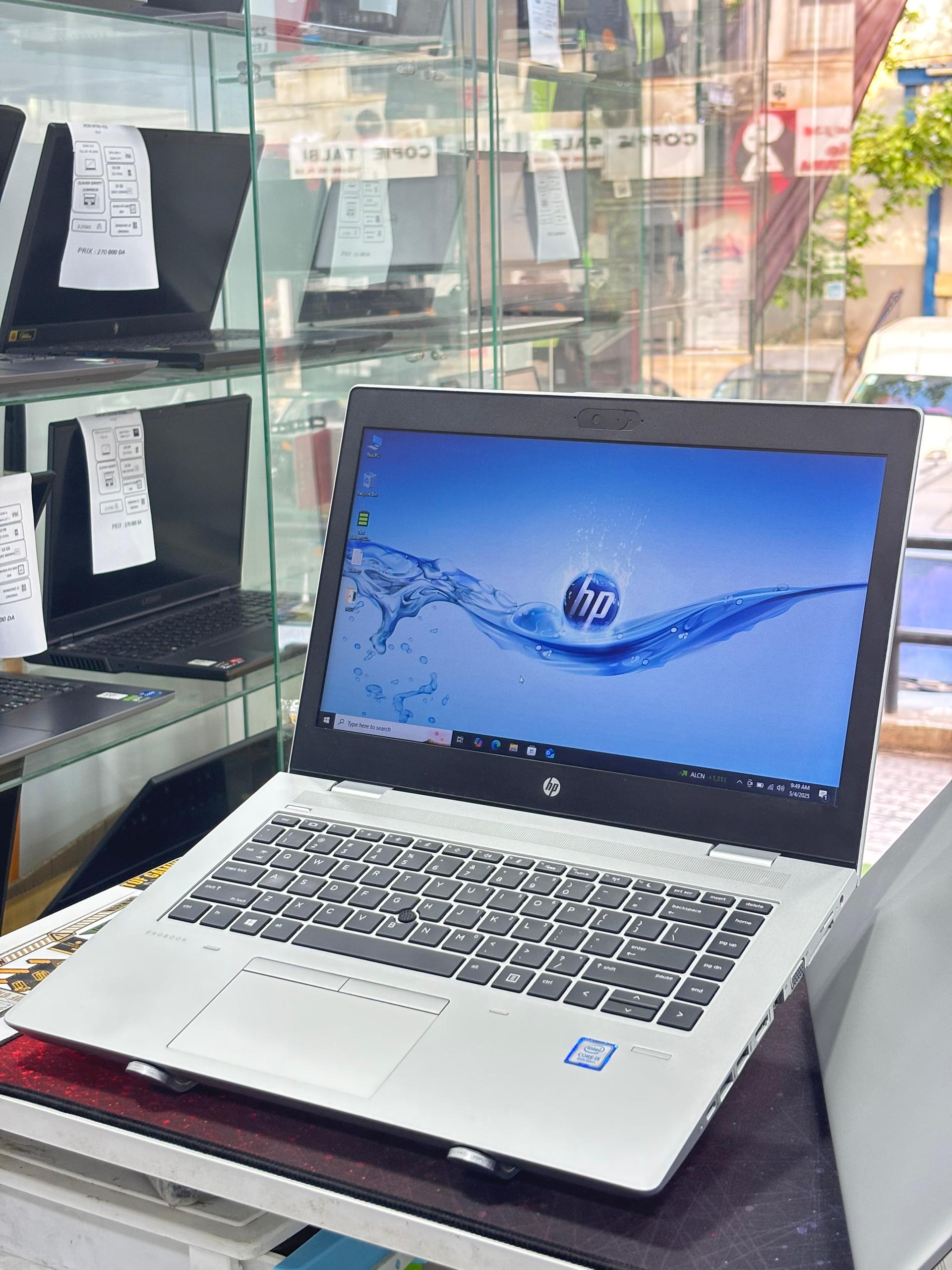 Laptop  - Image 6