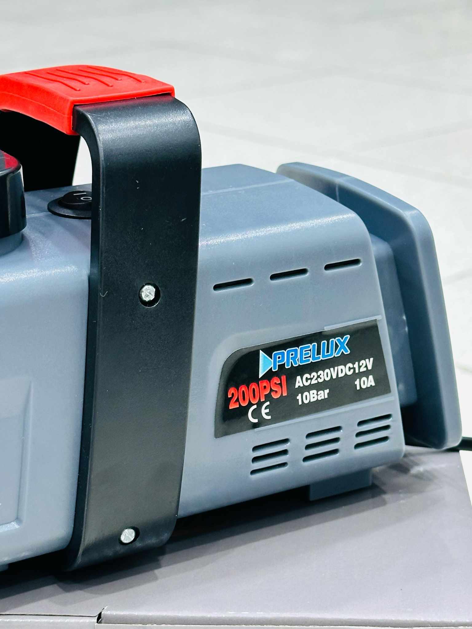 Compresseur PRELUX 12V / 220V - Image 2