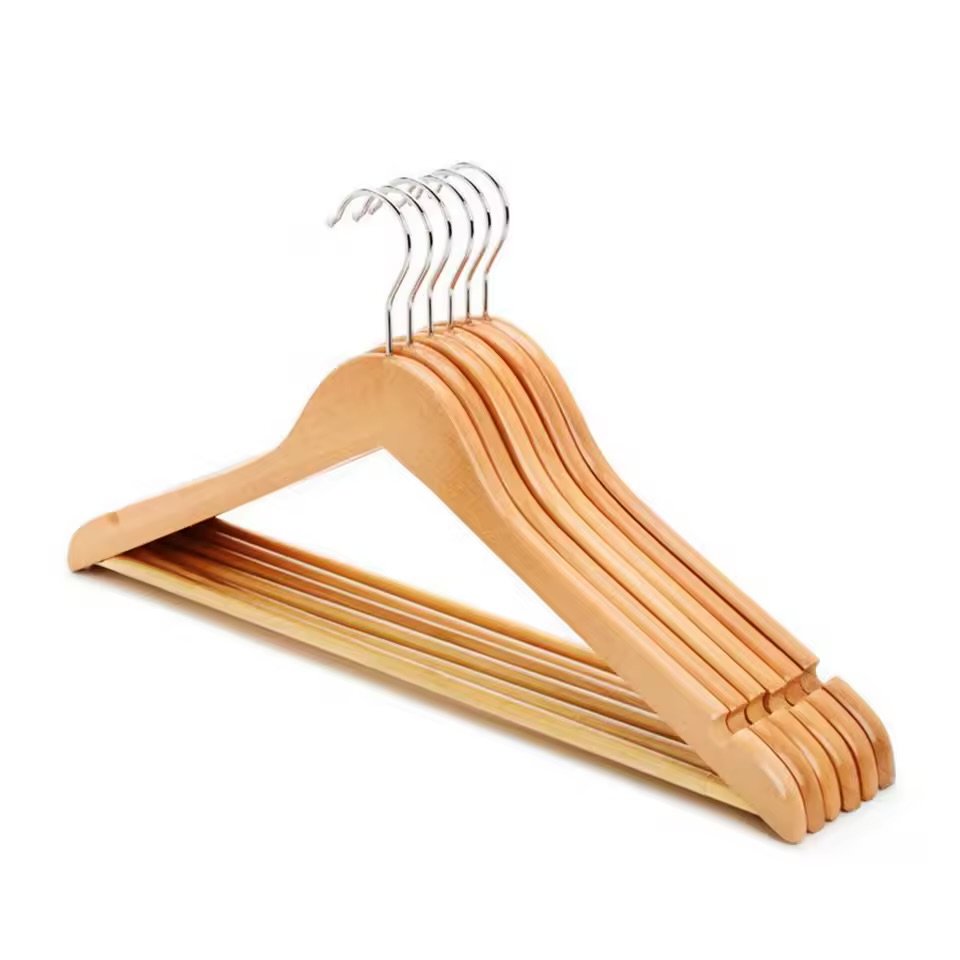 Cintre en bois 5 pièces  - Image 2