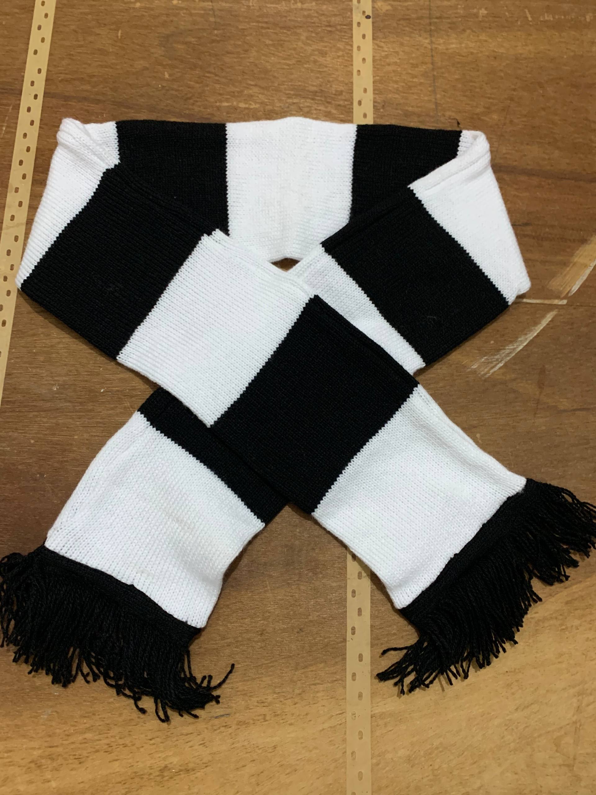 ECHARPE NOIR ET BLANC - Image 2