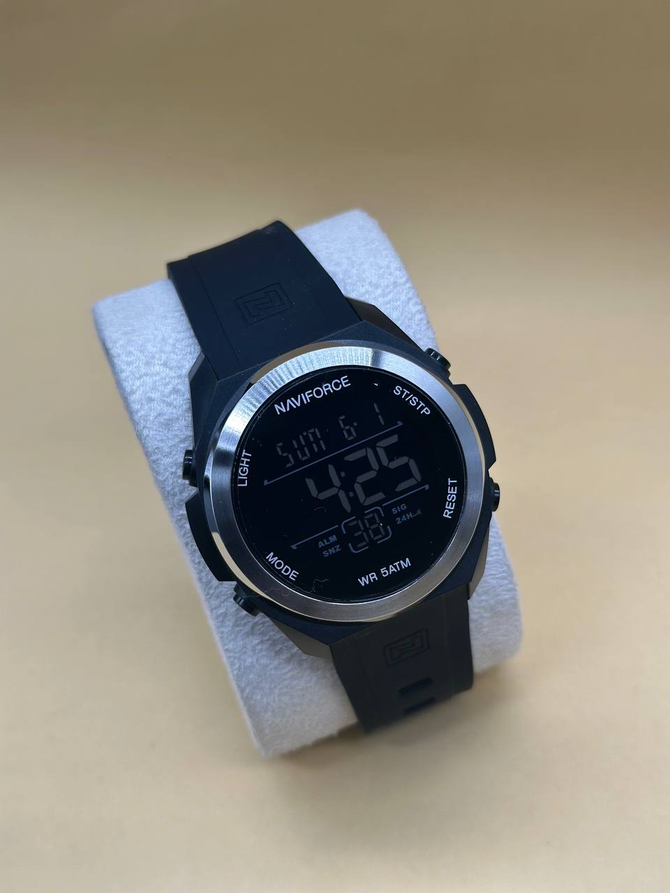 Naviforce  - Image 2