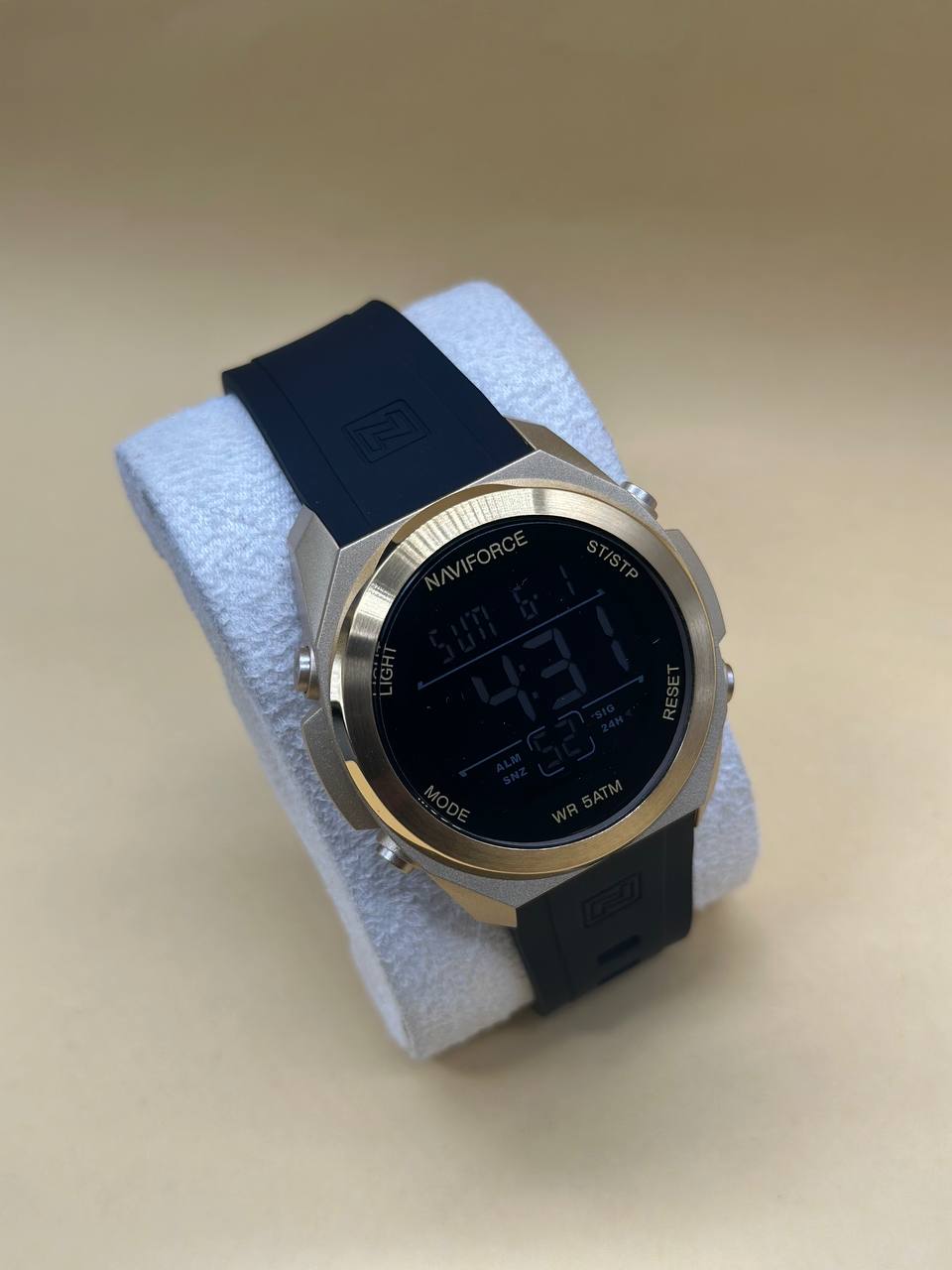 Naviforce  - Image 4