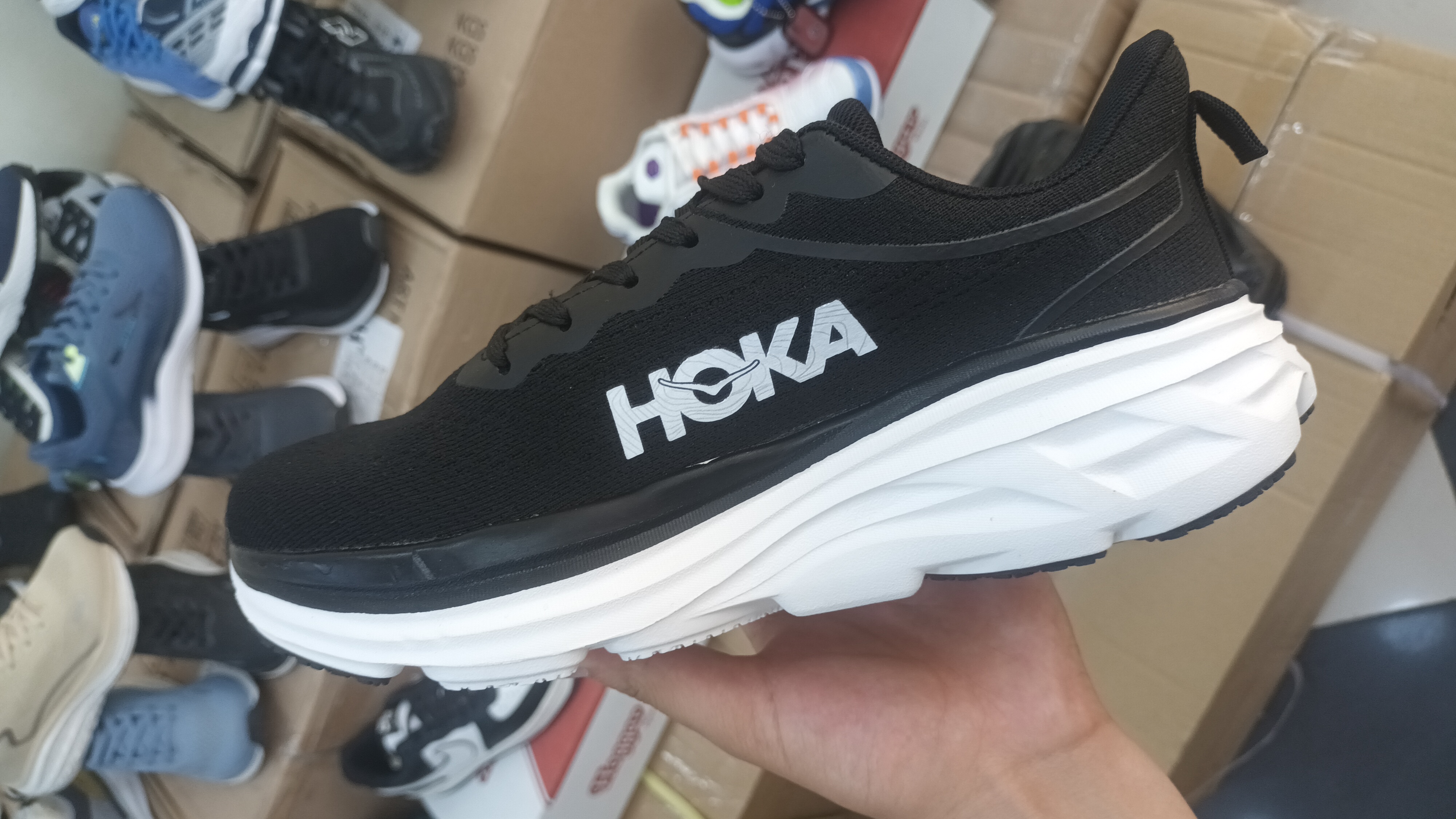باسكات Hoka Sport خفيفة  - Image 3