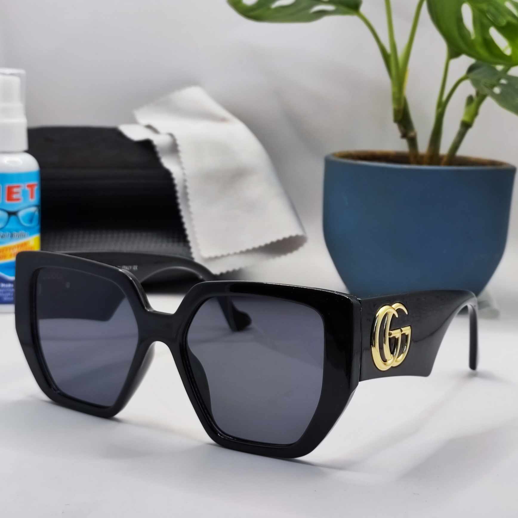 GUCCI 0956S - Image 1