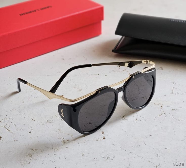  🇮🇹😍Yves Saint Laurent Aviator 2025 - Image 13