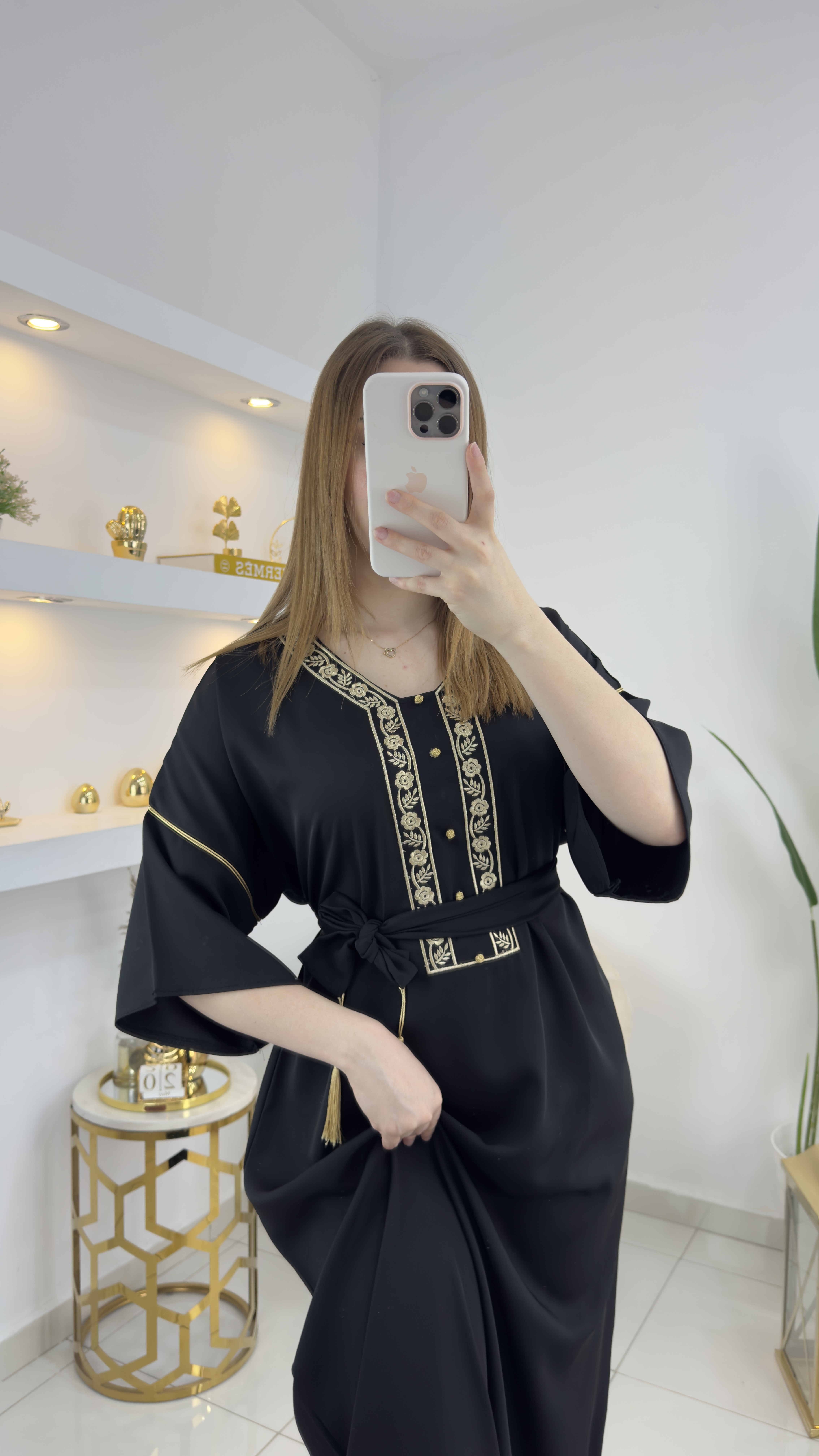 Robe broderie noir - Image 3