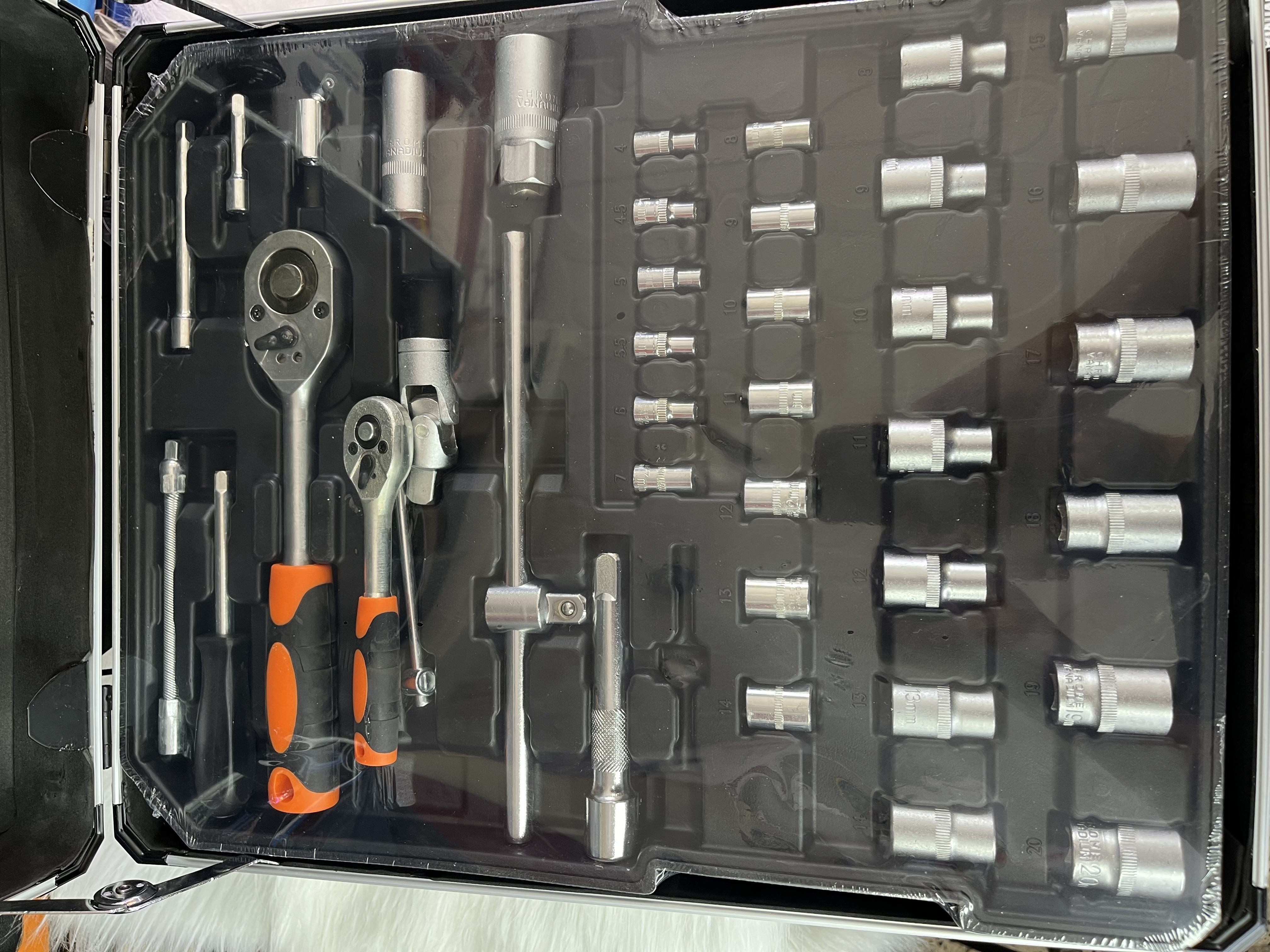 Caisse à outils187pcs - Image 3