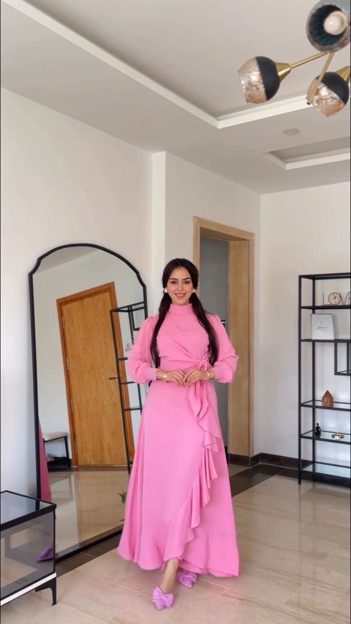robe Amira - Image 2