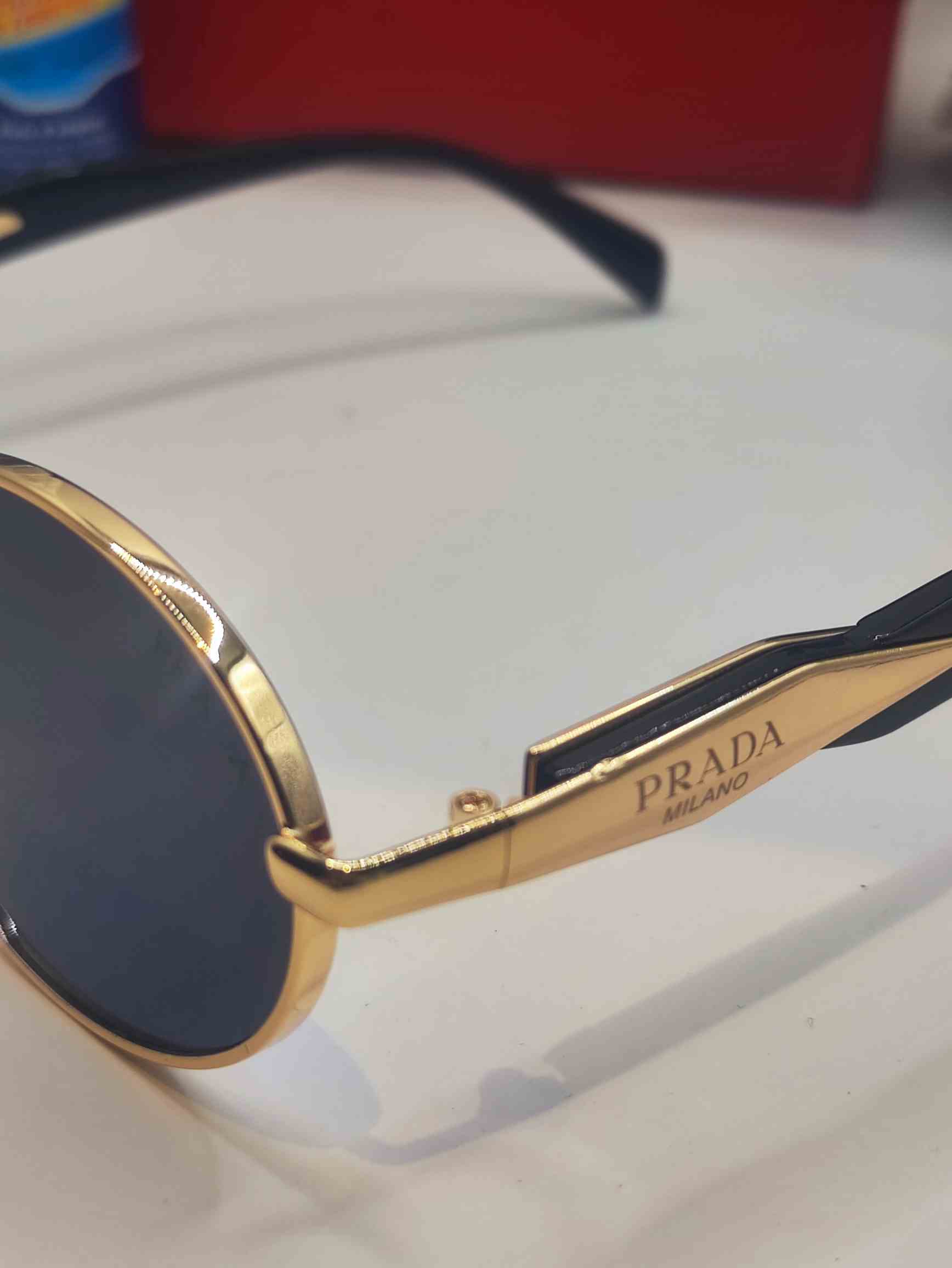 Lunettes Prada 2025 - Image 2