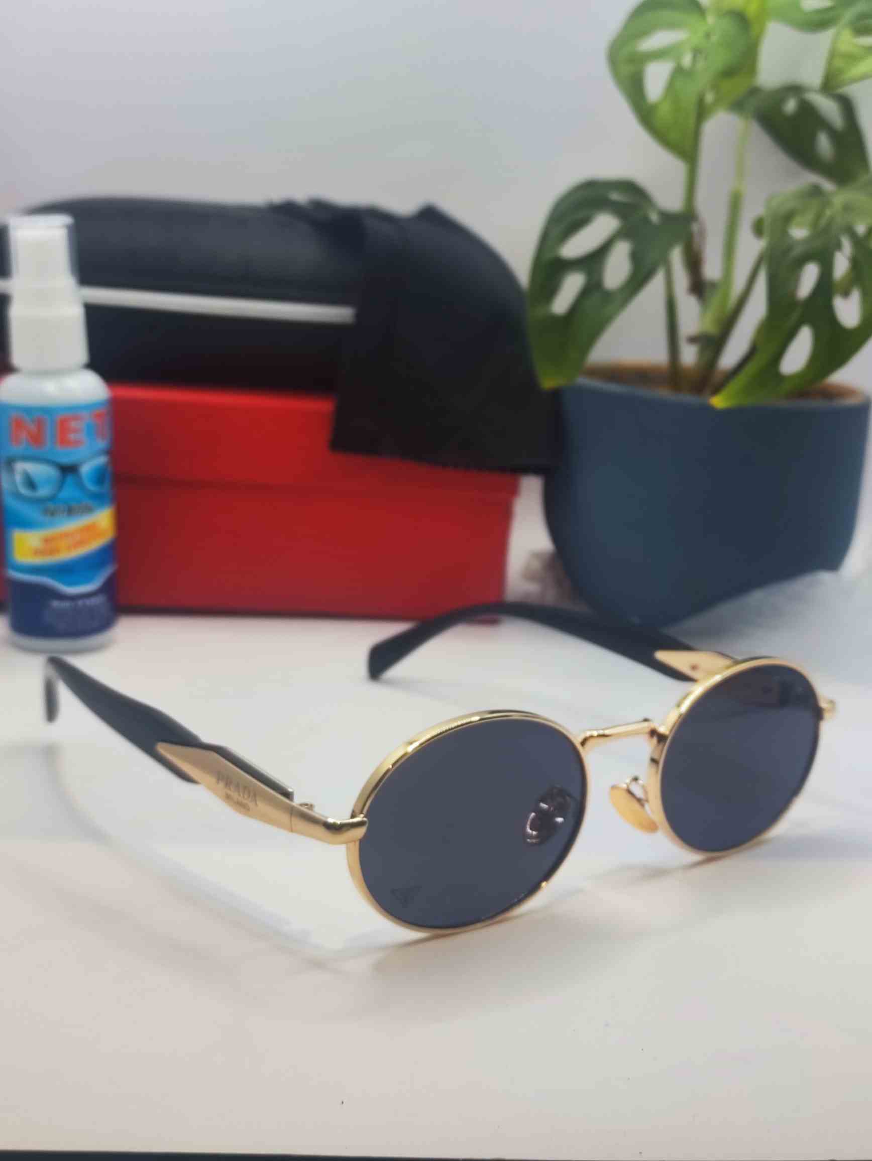Lunettes Prada 2025 - Image 3
