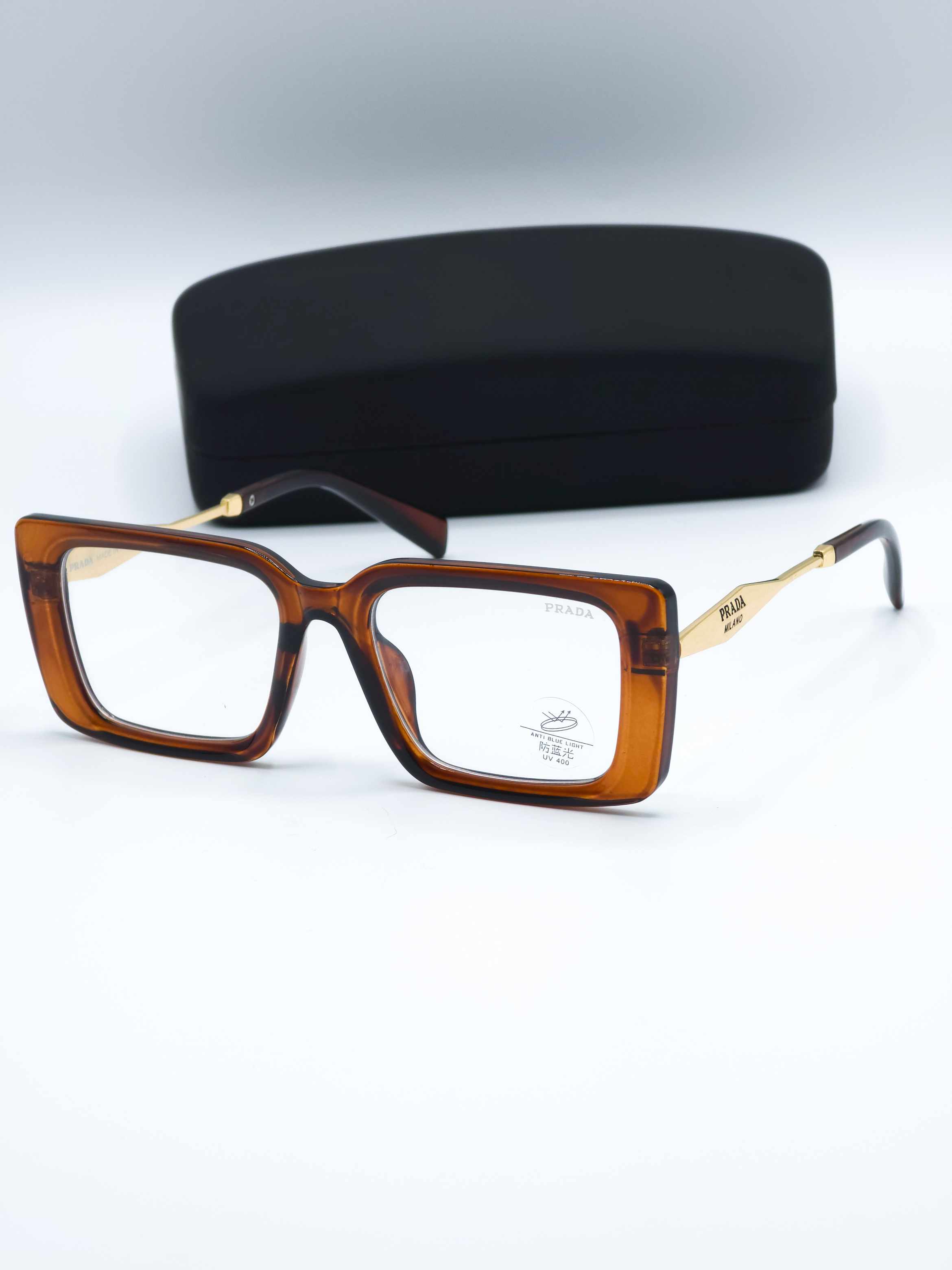 prada.optc - Image 2