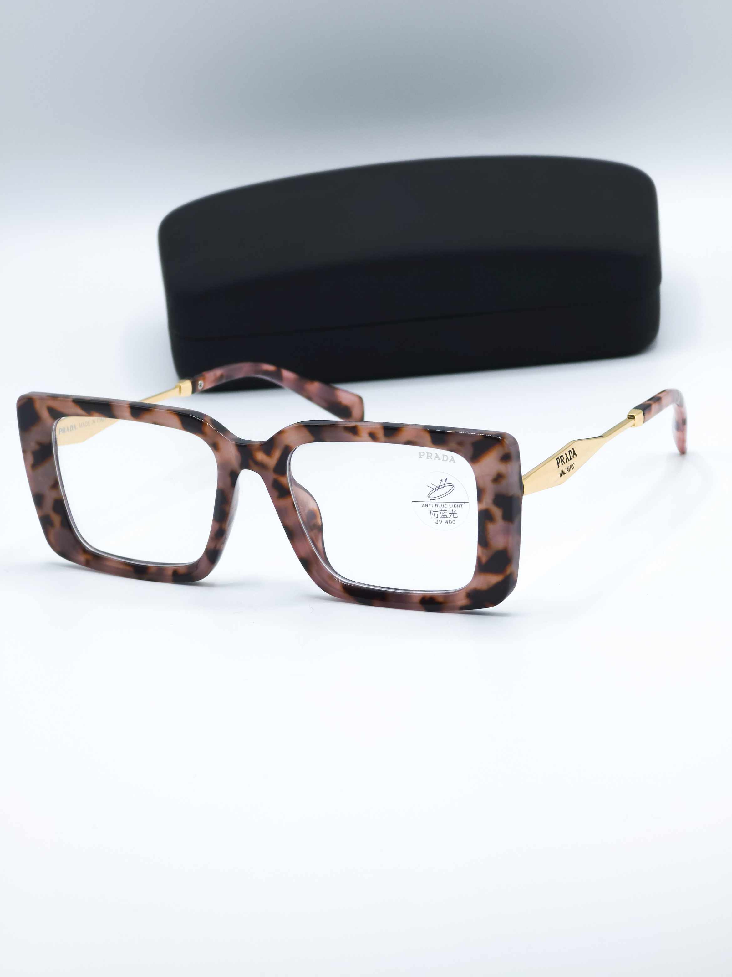 prada.optc - Image 3