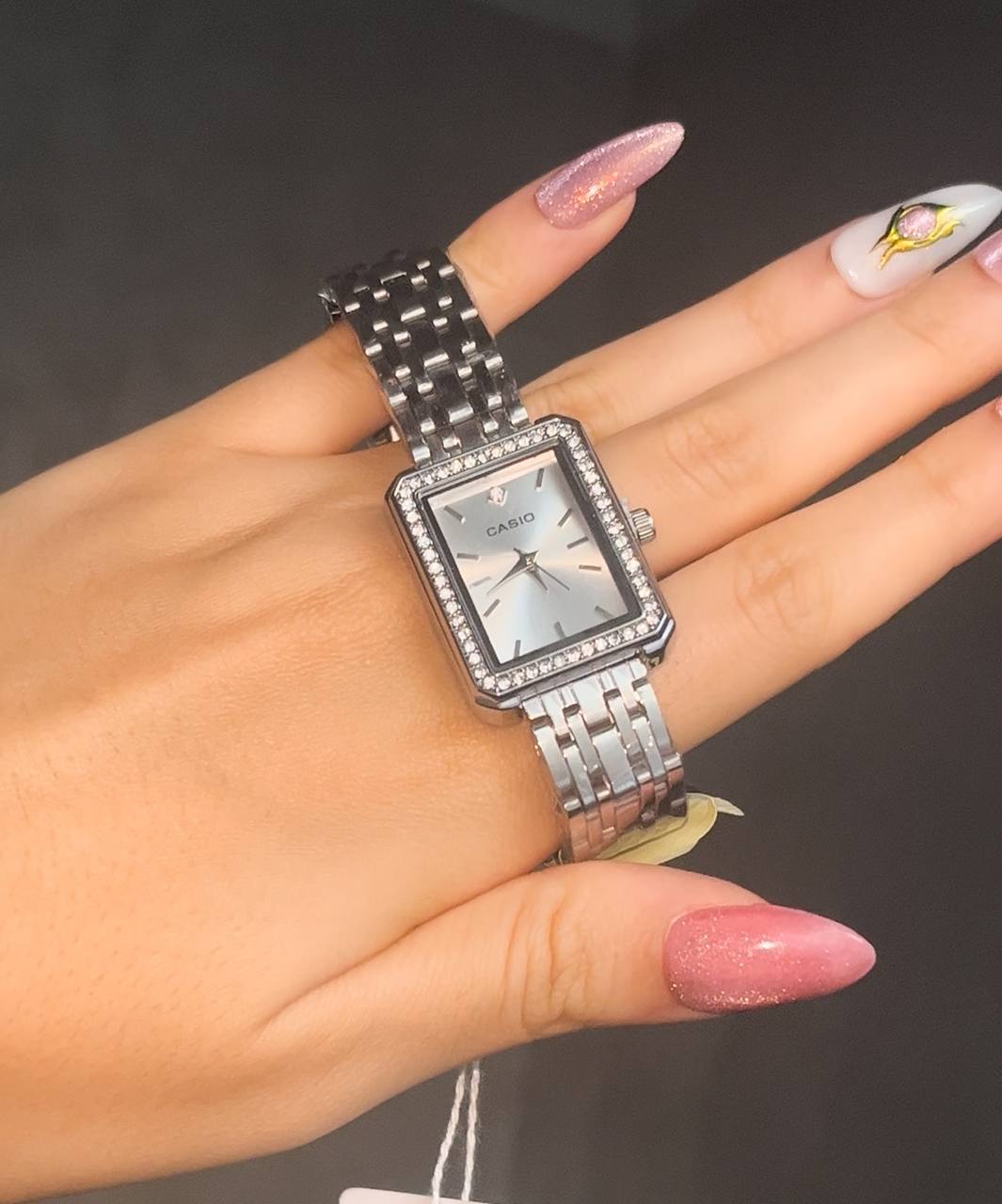 ساعة CASIO النسائية الفاخرة 🤍❤️ - Image 2