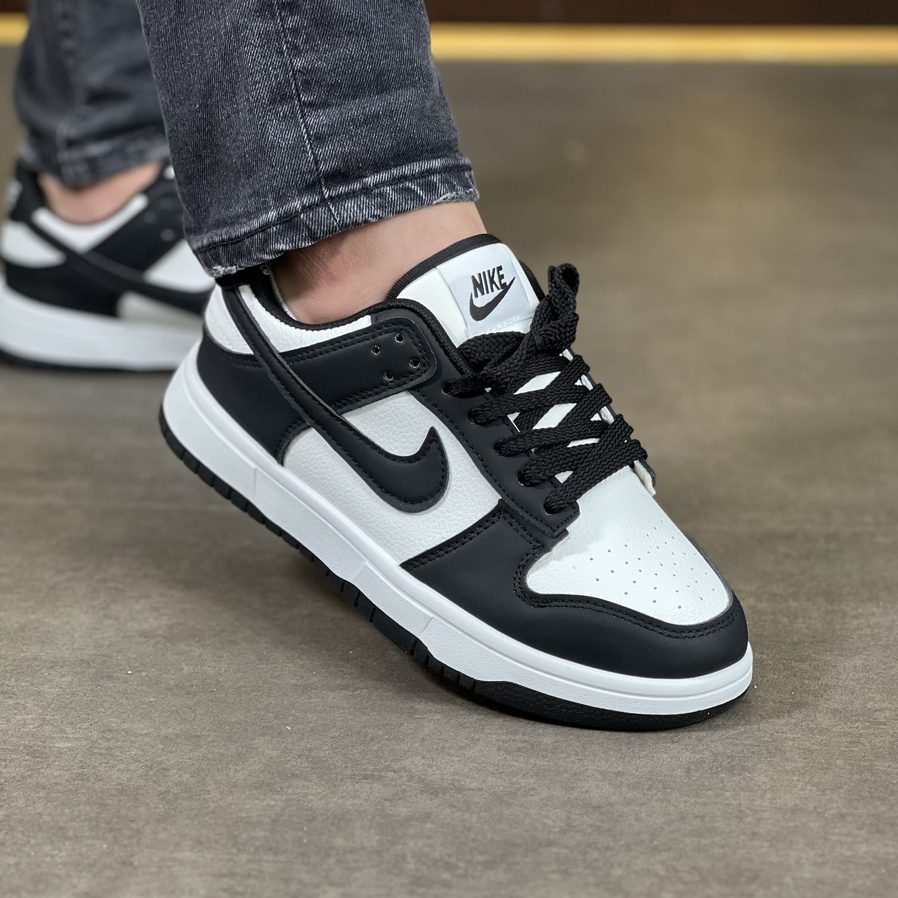 NIKE dunk SB - Image 8