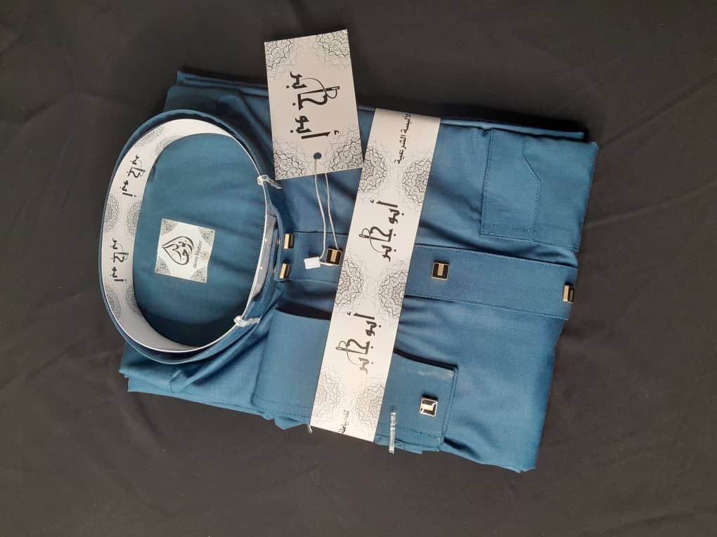 ثوب رجالي راقٍ بتصميم خليجي كلاسيكي – خامة فاخرة وقَصّة مميزة - Image 5