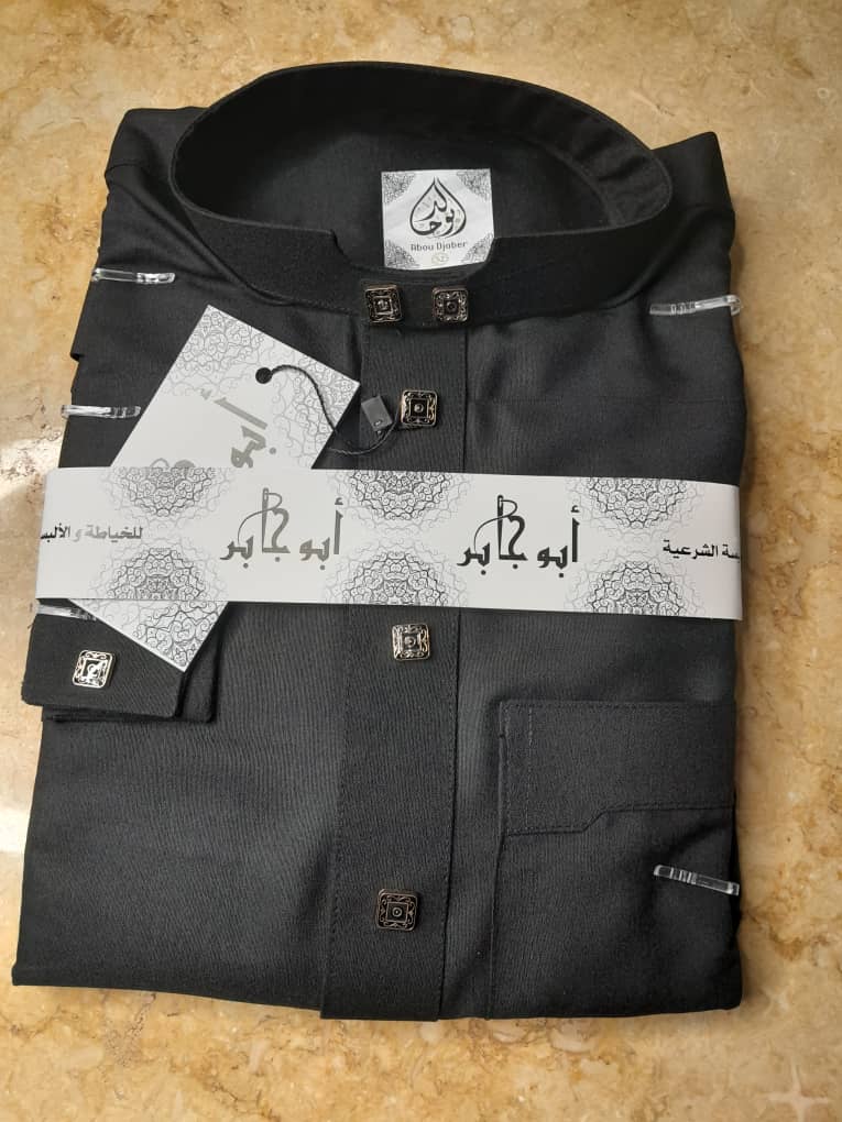 ثوب رجالي راقٍ بتصميم خليجي كلاسيكي – خامة فاخرة وقَصّة مميزة - Image 7